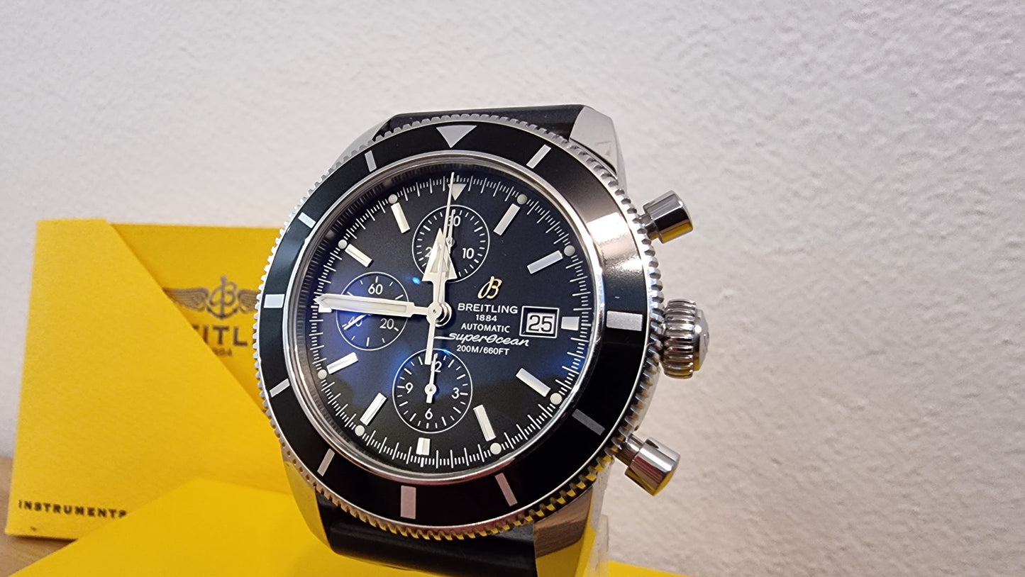 Breitling Superocean Heritage Chronograph (ref A13320)