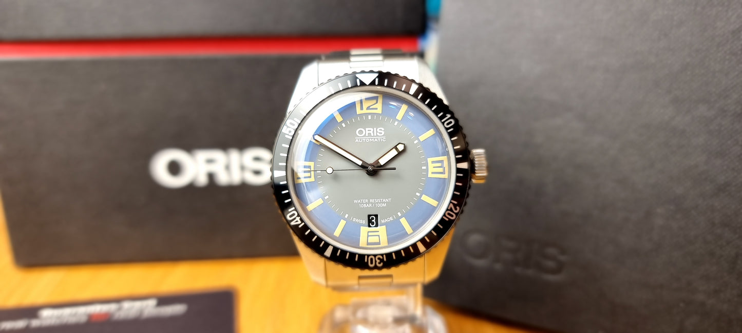 Oris Divers Sixty-Five. Full Set
