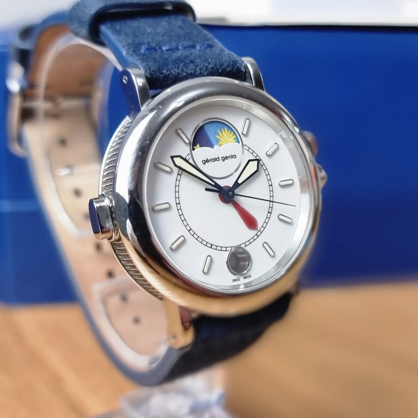 Gerald Genta Night & Day GMT