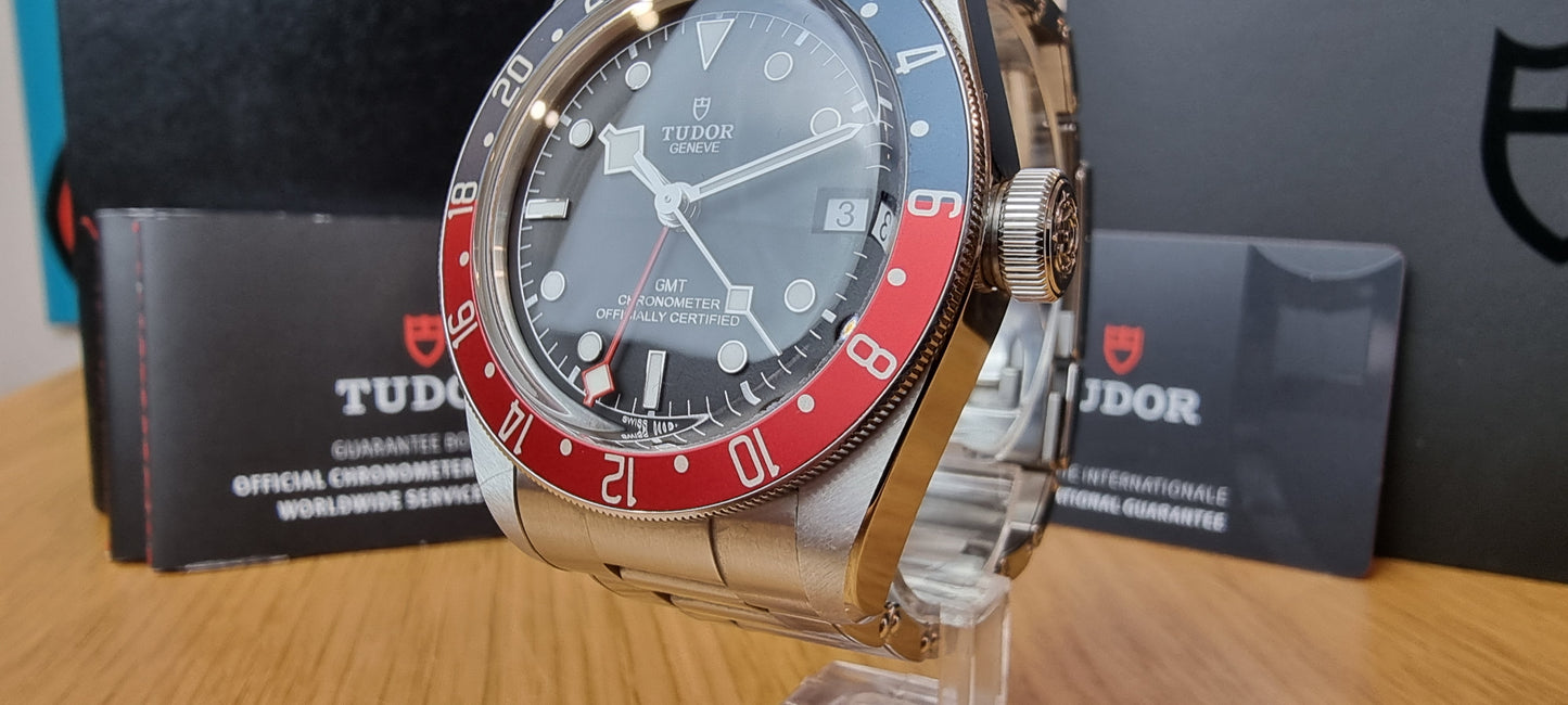 Tudor Black Bay GMT “Pepsi”. Box and Papers