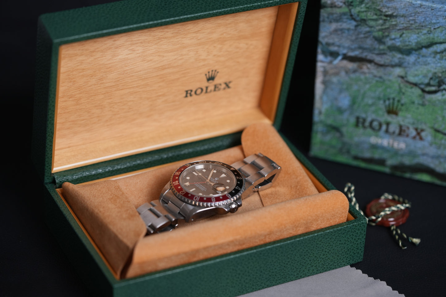 1996 (T Serial) Rolex GMT-Master II "Coke" 40MM Black Dial Oyster Bracelet (16710)