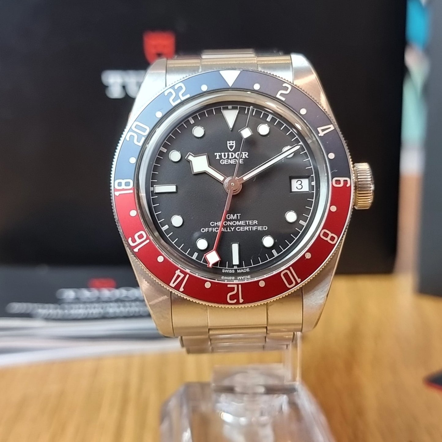 Tudor Black Bay GMT “Pepsi”. Box and Papers