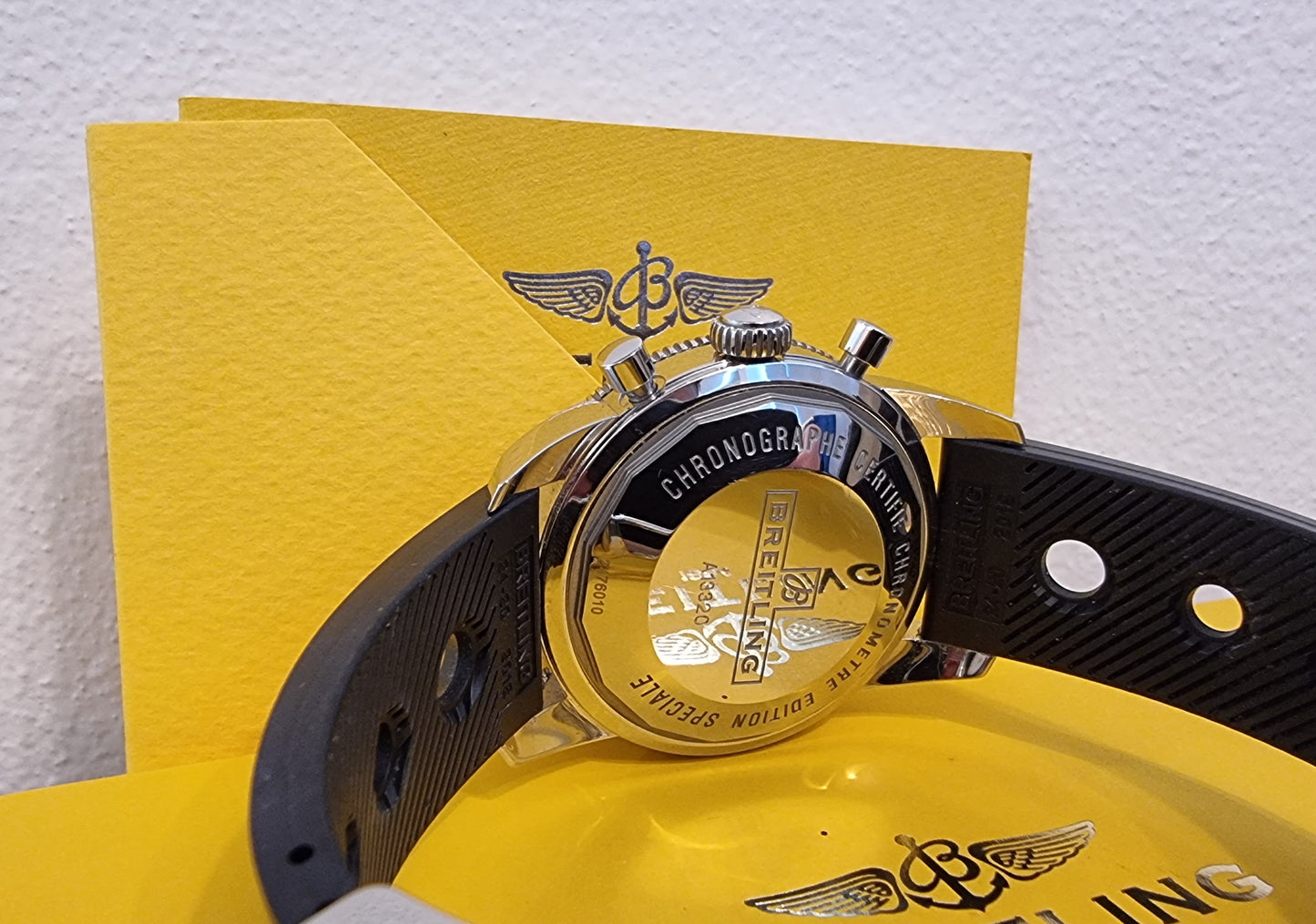 Breitling Superocean Heritage Chronograph (ref A13320)