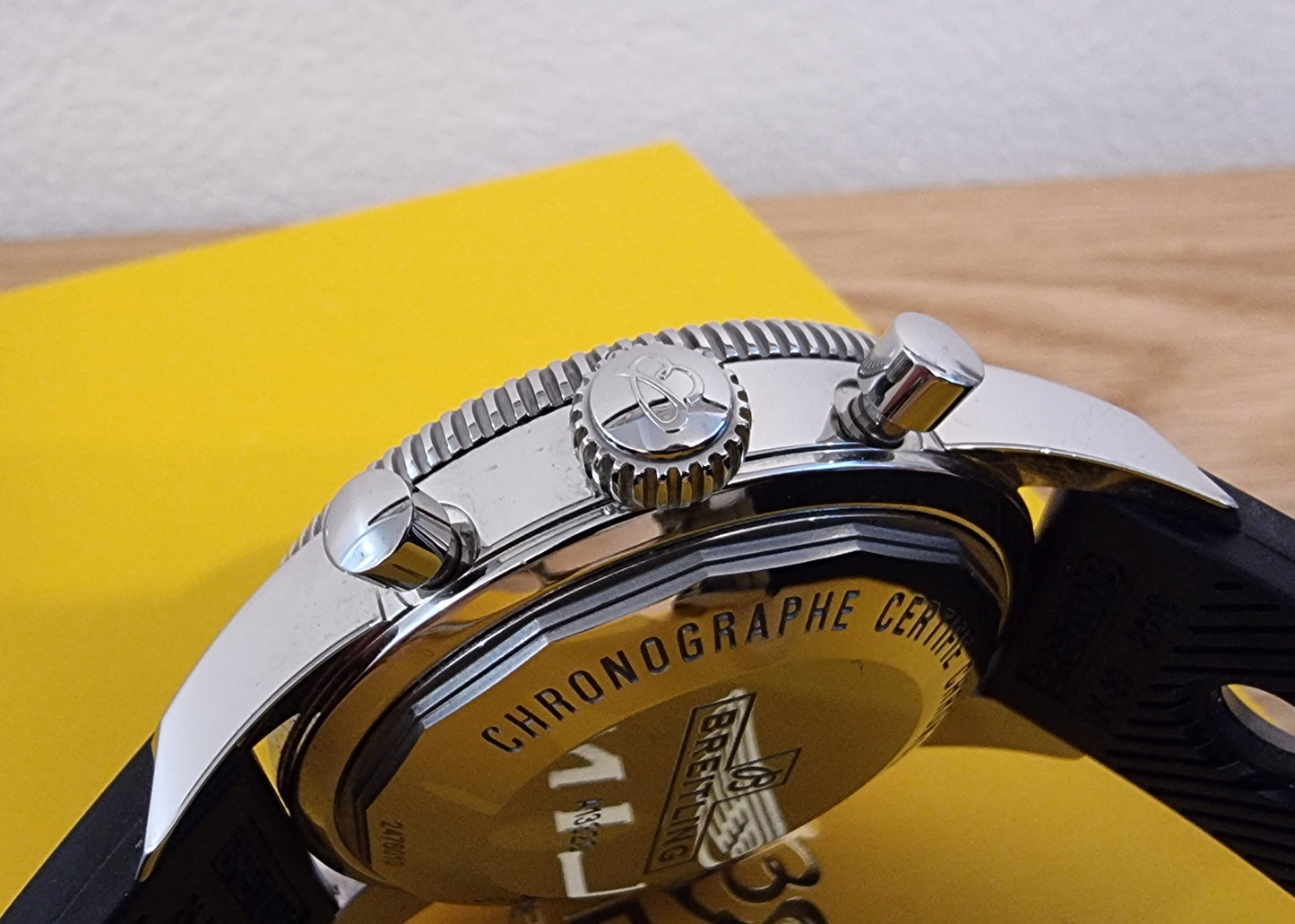 Breitling Superocean Heritage Chronograph (ref A13320)