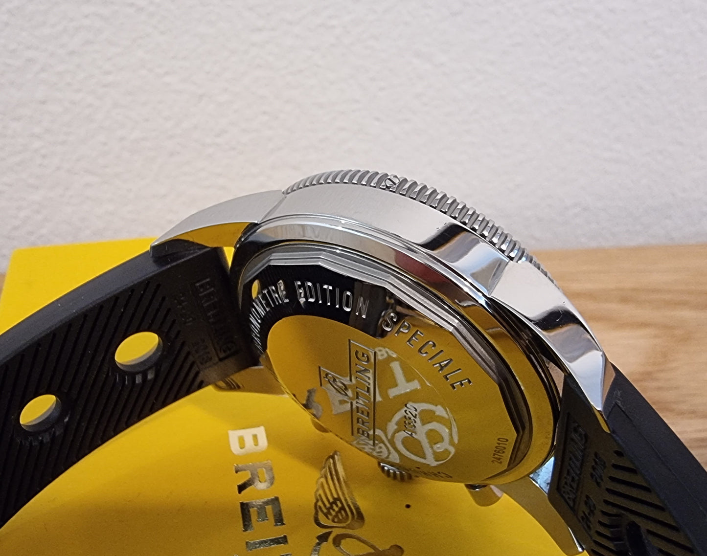 Breitling Superocean Heritage Chronograph (ref A13320)