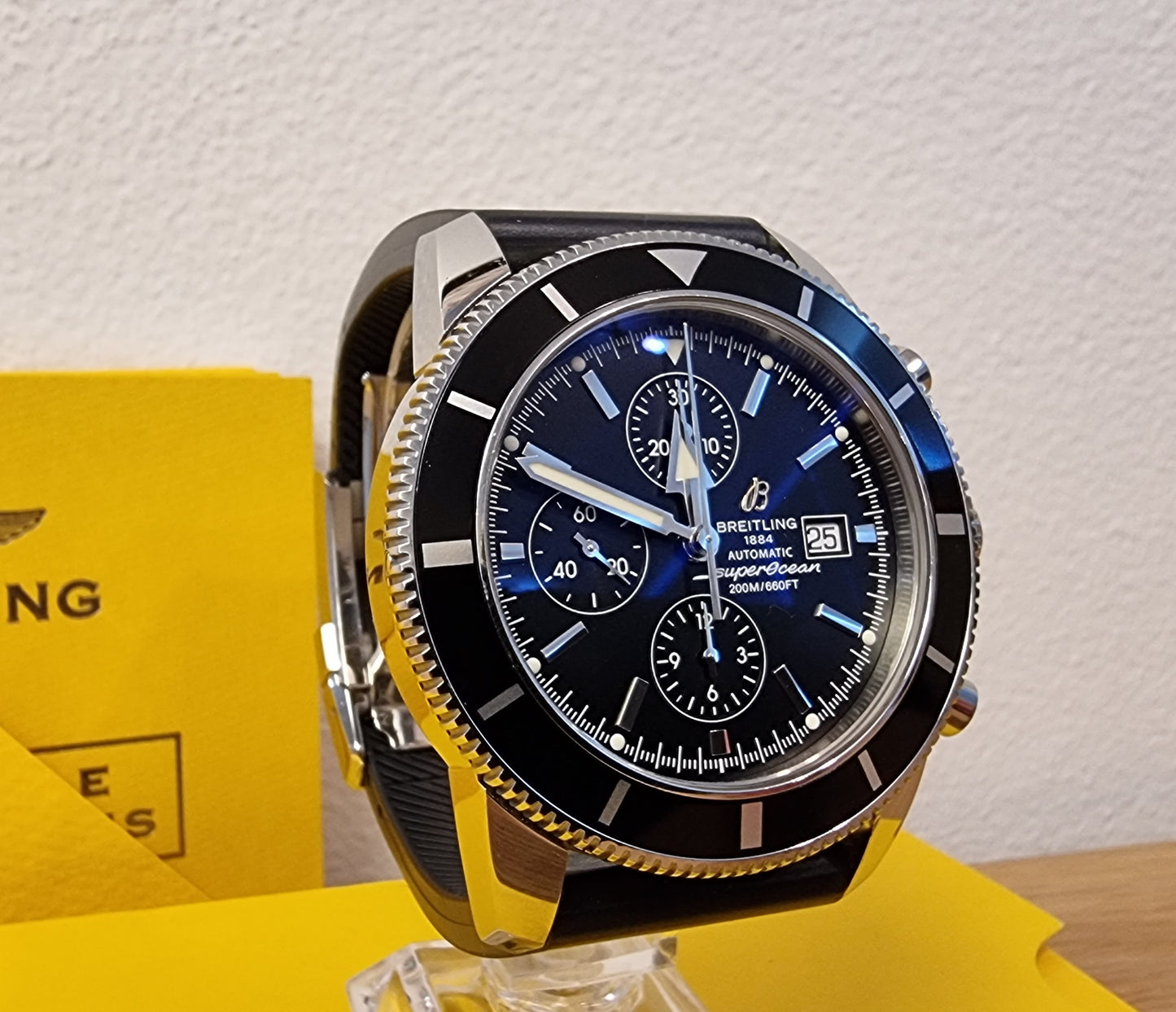 Breitling Superocean Heritage Chronograph (ref A13320)