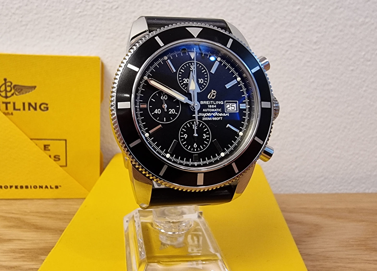 Breitling Superocean Heritage Chronograph (ref A13320)