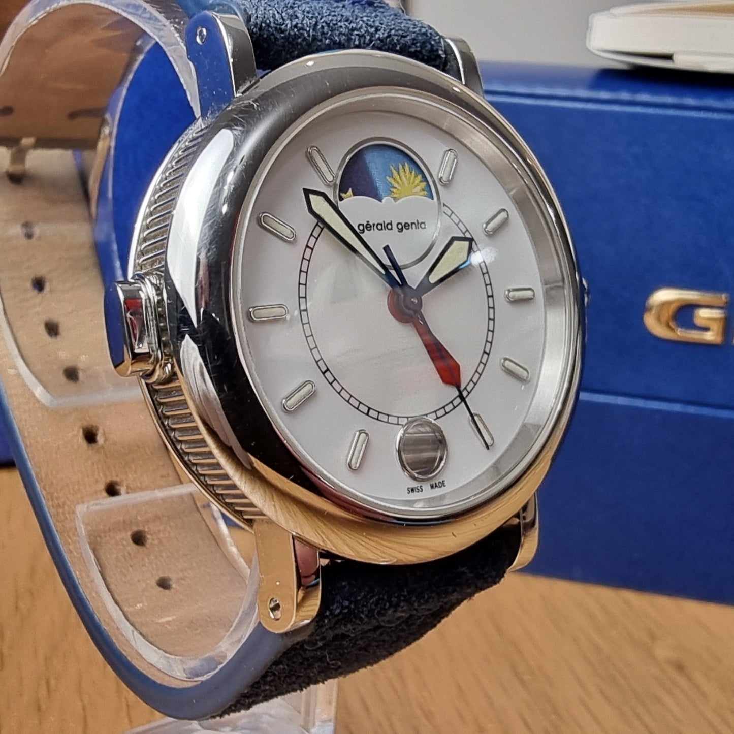 Gerald Genta Night & Day GMT