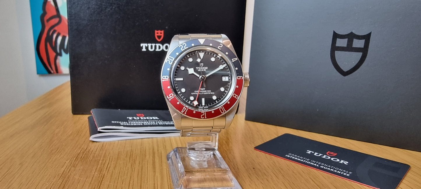 Tudor Black Bay GMT “Pepsi”. Box and Papers