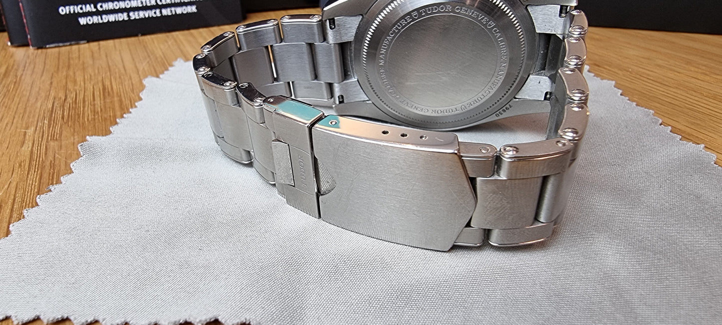 Tudor Black Bay GMT “Pepsi”. Box and Papers