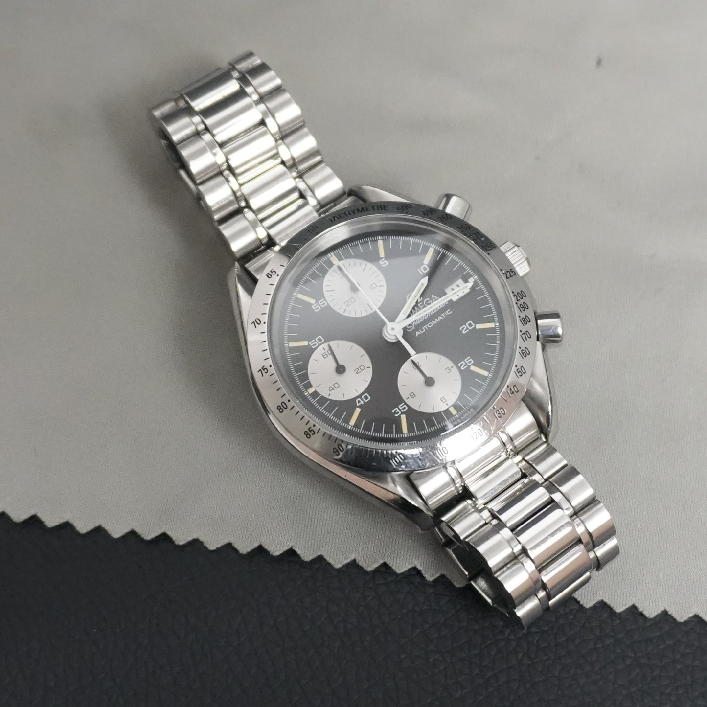 Omega Speedmaster 39MM Black Dial Full Set (Reference: 3511.50.00)