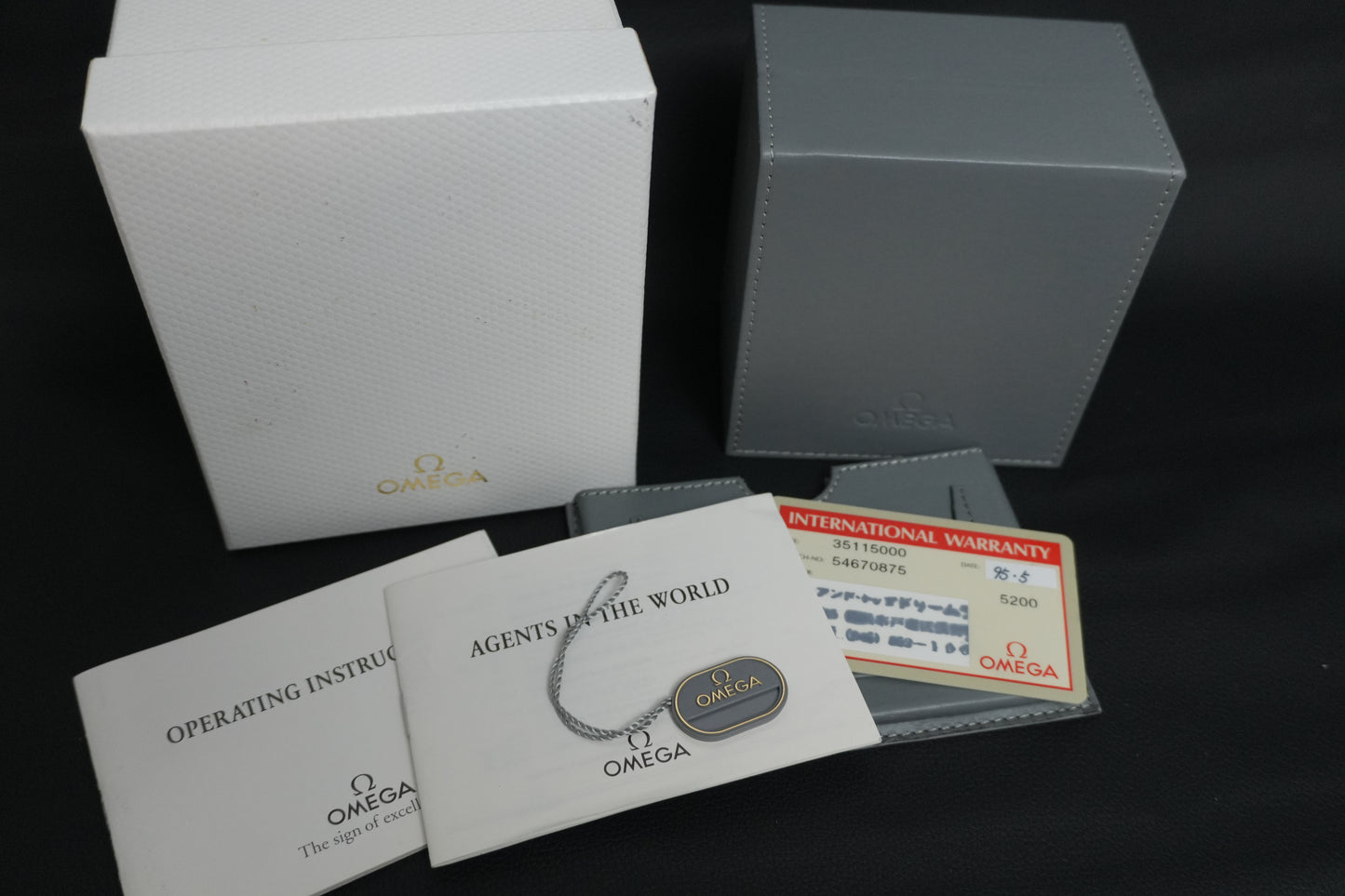 Omega Speedmaster 39MM Black Dial Full Set (Reference: 3511.50.00)