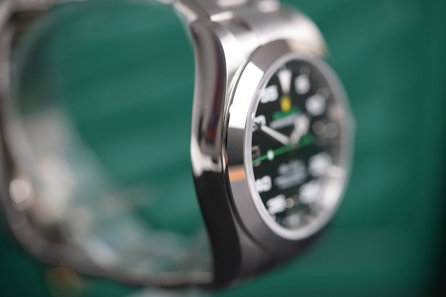 Rolex Air-King 40MM Black Dial Oyster Bracelet (116900)