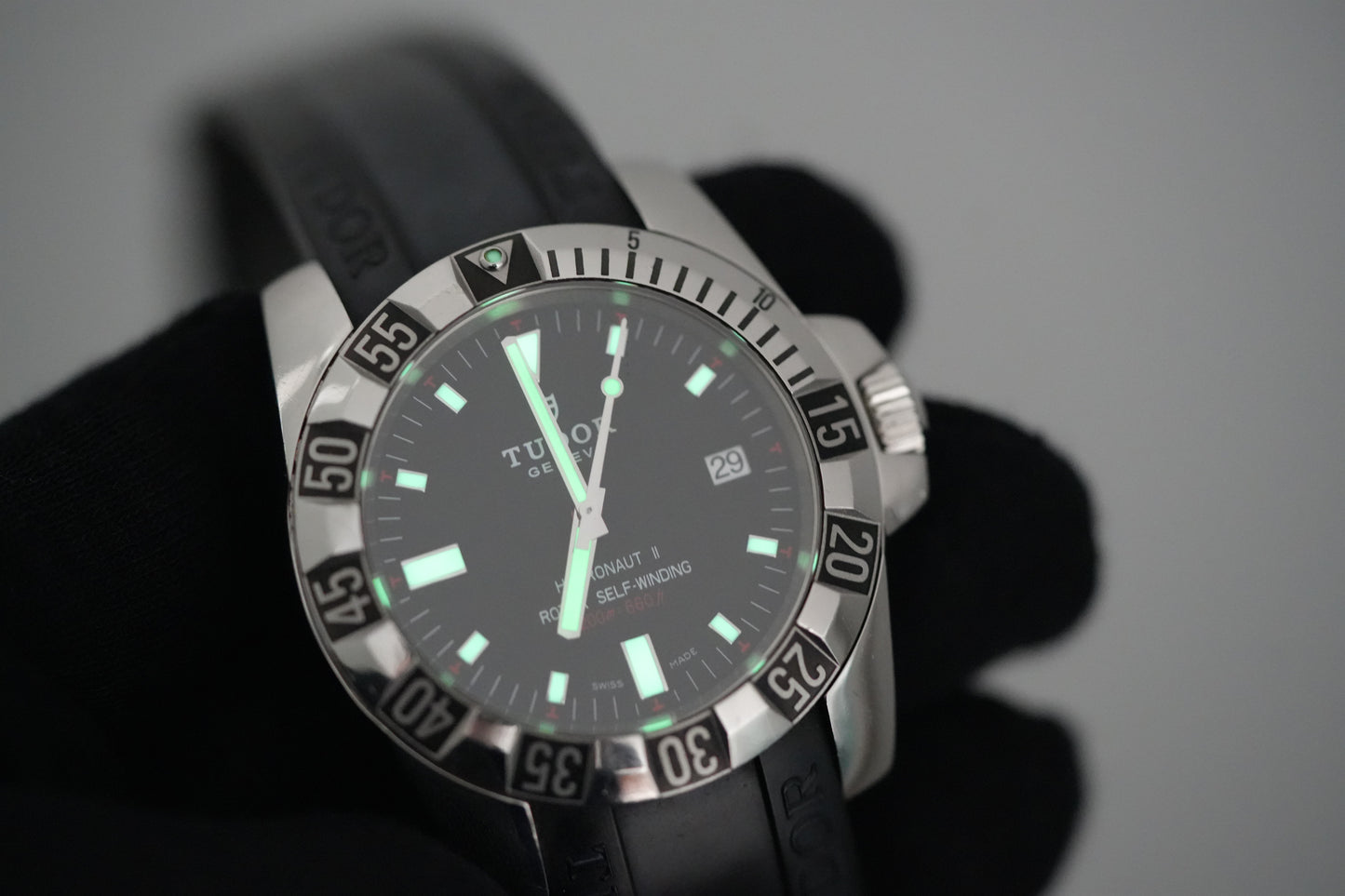 2008 Tudor Hydronaut II 41MM Black Dial Rubber Strap (20030)